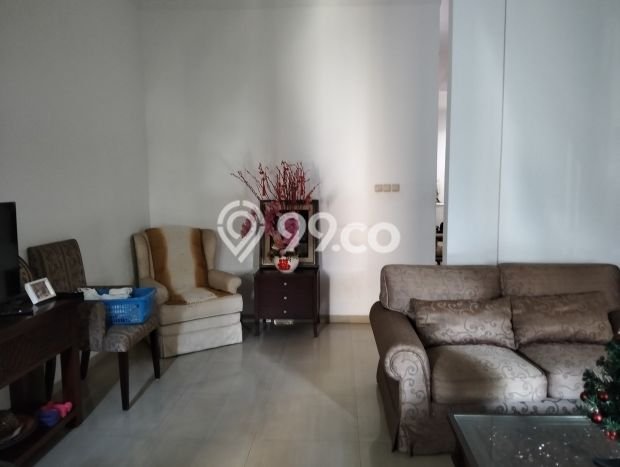 Jual Rumah Mewah Megah Dengan View Cantik di Puri Indah, Jakarta Barat Jual Rumah Mewah Megah Dengan View Cantik di Puri Indah, Jakarta Barat