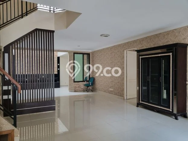 HUNIAN PREMIUM! Rumah di BSD Taman Provence, 5 KT, Kawasan Prospektif, LT 216m² Bangunan 350m² HUNIAN PREMIUM! Rumah di BSD Taman Provence, 5 KT, Kawasan Prospektif, LT 216m² Bangunan 350m²