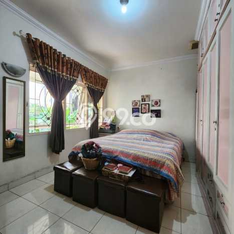Rumah Elit LB 220m2 Siap Huni Desain Elegan di BSD Anggrek Loka, Tangerang Rumah Elit LB 220m2 Siap Huni Desain Elegan di BSD Anggrek Loka, Tangerang