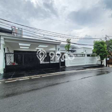 Hunian Mewah Dijual LT 515m2 di Cilandak, Jakarta Selatan Hunian Mewah Dijual LT 515m2 di Cilandak, Jakarta Selatan