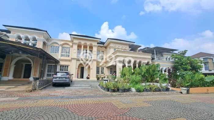 Hunian Mewah LB 450m2 Siap Huni Desain Elegan di BSD The Green, Tangerang Hunian Mewah LB 450m2 Siap Huni Desain Elegan di BSD The Green, Tangerang
