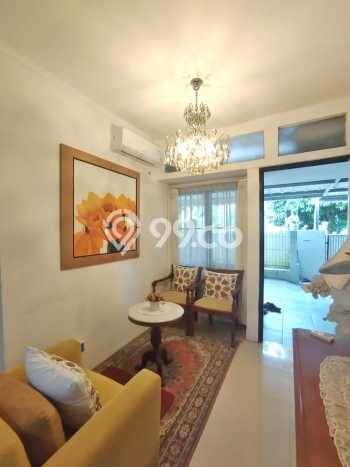 Rumah Modern 3 KT di BSD Griya Loka Tangerang Rumah Modern 3 KT di BSD Griya Loka Tangerang
