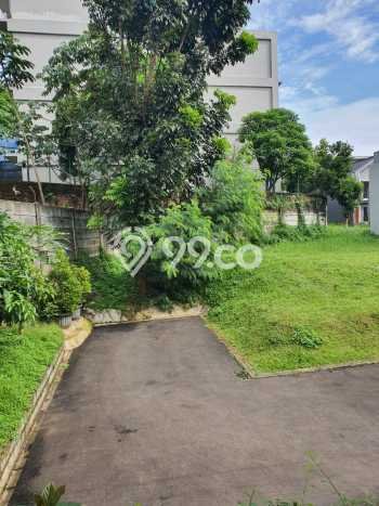 Rumah Mewah LB 296m2 Siap Huni Desain Elegan di BSD Kencana Loka, Tangerang Rumah Mewah LB 296m2 Siap Huni Desain Elegan di BSD Kencana Loka, Tangerang