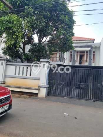 Hunian Super Mewah dengan Akses Paling Strategis di Bintaro, Tangerang Selatan Hunian Super Mewah dengan Akses Paling Strategis di Bintaro, Tangerang Selatan