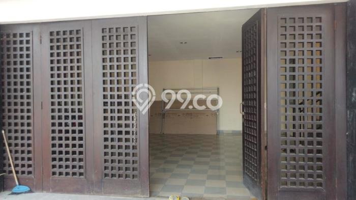 Siap Huni Rumah Mewah 7 Kamar di Pondok Aren Dekat ke Mana Pun Siap Huni Rumah Mewah 7 Kamar di Pondok Aren Dekat ke Mana Pun