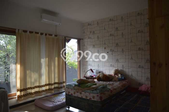 For Sale! Luxury House LT 1011m2 Desain Elegan di Villa Melati Mas For Sale! Luxury House LT 1011m2 Desain Elegan di Villa Melati Mas