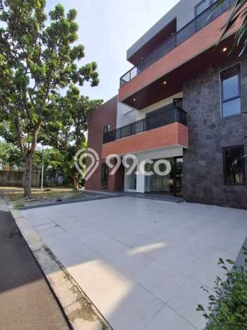 Rumah Elit Modern Siap Huni di Alam Sutera Tangerang Rumah Elit Modern Siap Huni di Alam Sutera Tangerang