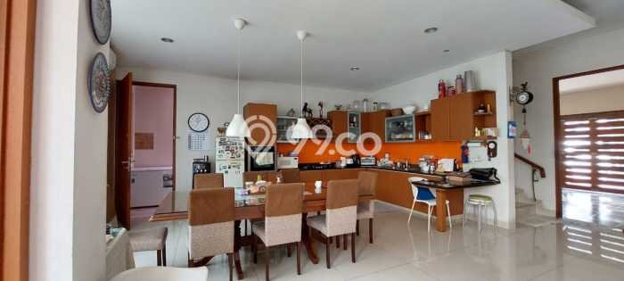 Rumah Elit Modern Tanpa Renovasi di BSD Giri Loka Tangerang Rumah Elit Modern Tanpa Renovasi di BSD Giri Loka Tangerang