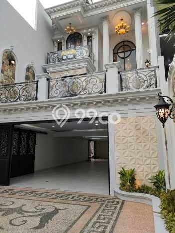Dijual Hunian Mewah dengan Fasilitas Sekitar Komplit di Mampang Prapatan, Jakarta Selatan Dijual Hunian Mewah dengan Fasilitas Sekitar Komplit di Mampang Prapatan, Jakarta Selatan