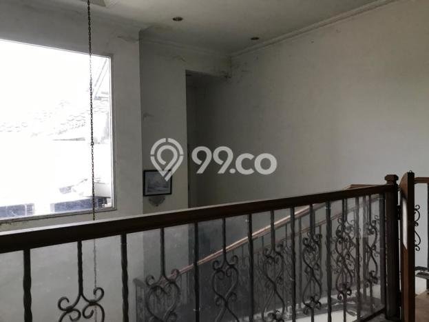 LOKASI PREMIUM! Rumah Berkembang di BSD Puspita Loka, LT 420m² LB 300m² LOKASI PREMIUM! Rumah Berkembang di BSD Puspita Loka, LT 420m² LB 300m²