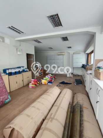 Dijual! Gudang di BSD City Tangerang LT 600m2 / LB 450m2 Kawasan Strategis Dijual! Gudang di BSD City Tangerang LT 600m2 / LB 450m2 Kawasan Strategis