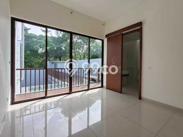 UNIT SPESIAL! Rumah di BSD De Park, 5 KT, Dekat Pusat Kota, Luas 450m² LB 320m² UNIT SPESIAL! Rumah di BSD De Park, 5 KT, Dekat Pusat Kota, Luas 450m² LB 320m²