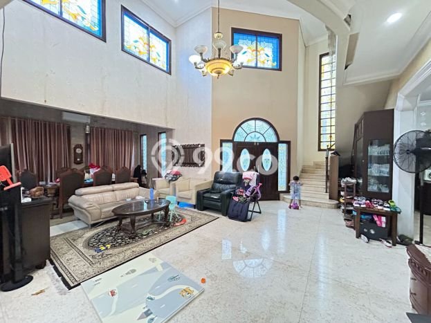 Siap Huni Rumah Mewah 7 Kamar di Serpong Dekat ke Mana Saja Siap Huni Rumah Mewah 7 Kamar di Serpong Dekat ke Mana Saja