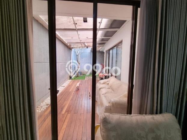 Dijual Rumah Mewah Elegan Dengan View Eksklusif di BSD, Tangerang Dijual Rumah Mewah Elegan Dengan View Eksklusif di BSD, Tangerang