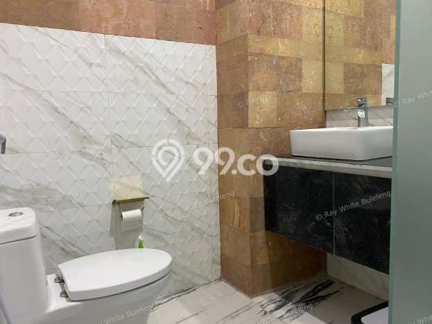 Vila Potensial di , Area 400m2m², Lingkungan Asri untuk keluarga Vila Potensial di , Area 400m2m², Lingkungan Asri untuk keluarga
