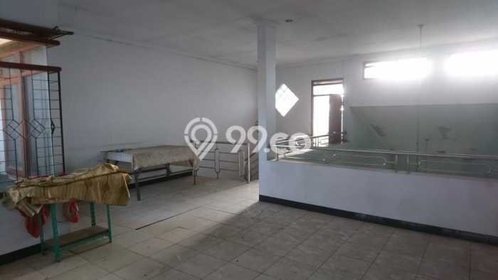 DIJUAL CEPAT! Rumah Nyaman area Taman Kopo Indah, Bandung, LT 206m2m² LB 200m2m² Bisa Nego! DIJUAL CEPAT! Rumah Nyaman area Taman Kopo Indah, Bandung, LT 206m2m² LB 200m2m² Bisa Nego!
