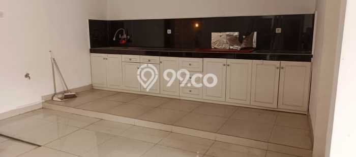 Rumah Modern 4 KT di Kota Baru Parahyangan Bandung Semi Furnished Rumah Modern 4 KT di Kota Baru Parahyangan Bandung Semi Furnished