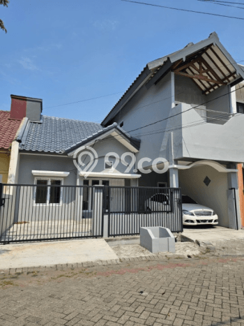 Jual Rumah Luas Megah Dengan View Cantik di Galaxy, Surabaya Jual Rumah Luas Megah Dengan View Cantik di Galaxy, Surabaya