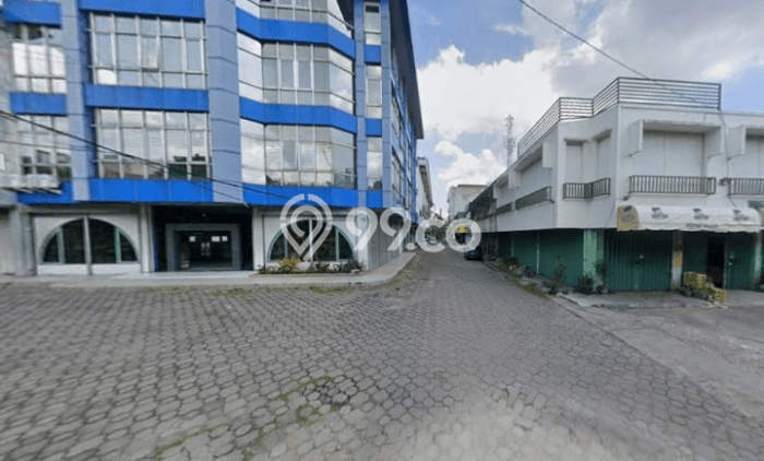 Untuk Dijual! Ruko di Manyar Surabaya LT 281m2 / LB 1414m2 Kawasan Bisnis Untuk Dijual! Ruko di Manyar Surabaya LT 281m2 / LB 1414m2 Kawasan Bisnis