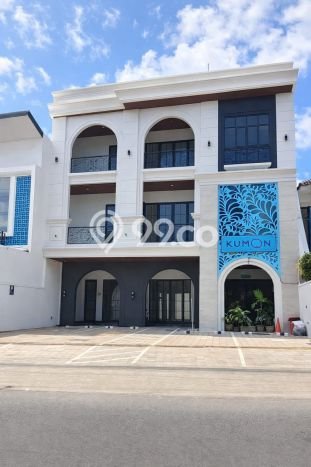 Unit Ruko Disewa Lokasi Gubeng, Surabaya Spesifikasi Luas Bangunan 500m2 Unit Ruko Disewa Lokasi Gubeng, Surabaya Spesifikasi Luas Bangunan 500m2