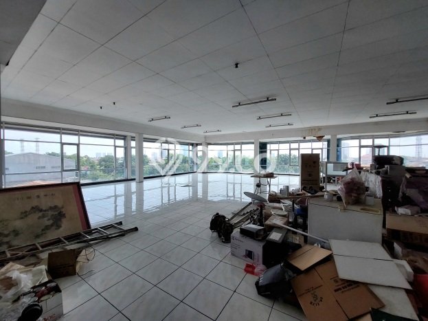 Untuk Dijual! Ruko di Manyar Surabaya LT 281m2 / LB 1414m2 Kawasan Bisnis Untuk Dijual! Ruko di Manyar Surabaya LT 281m2 / LB 1414m2 Kawasan Bisnis