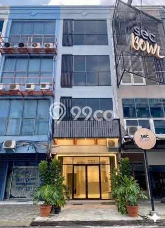Unit Ruko Dijual di Surabaya LT 63m2 & LB 200m2 Unit Ruko Dijual di Surabaya LT 63m2 & LB 200m2