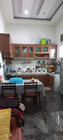 Rumah Elit LB 370m2 Siap Huni Desain Elegan di Grand Wisata, Bekasi Rumah Elit LB 370m2 Siap Huni Desain Elegan di Grand Wisata, Bekasi