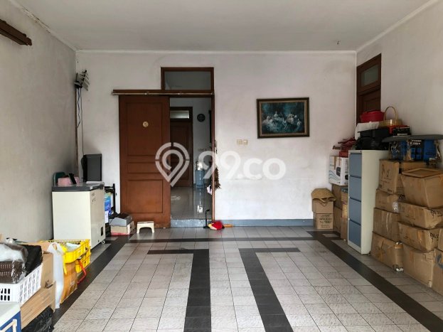 Rumah Elit LB 358m2 Siap Pakai Desain Elegan di Petukangan, Jakarta Selatan Rumah Elit LB 358m2 Siap Pakai Desain Elegan di Petukangan, Jakarta Selatan