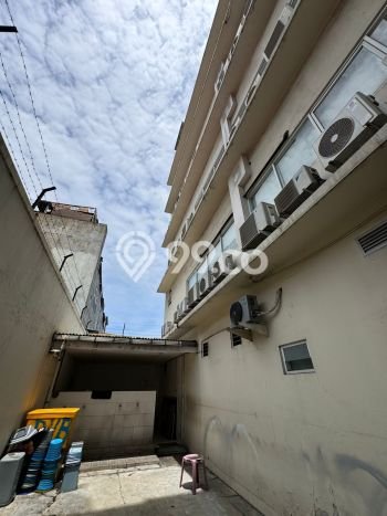 Unit Kantor Dijual di Jakarta Barat LT 998m2 & LB 1m2 Unit Kantor Dijual di Jakarta Barat LT 998m2 & LB 1m2