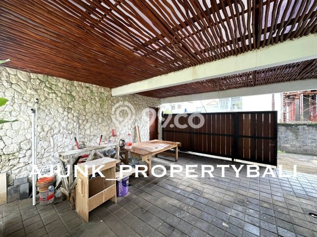 Hunian Mewah LB 400m2 Siap Pakai Desain Elegan di Sanur, Denpasar Hunian Mewah LB 400m2 Siap Pakai Desain Elegan di Sanur, Denpasar