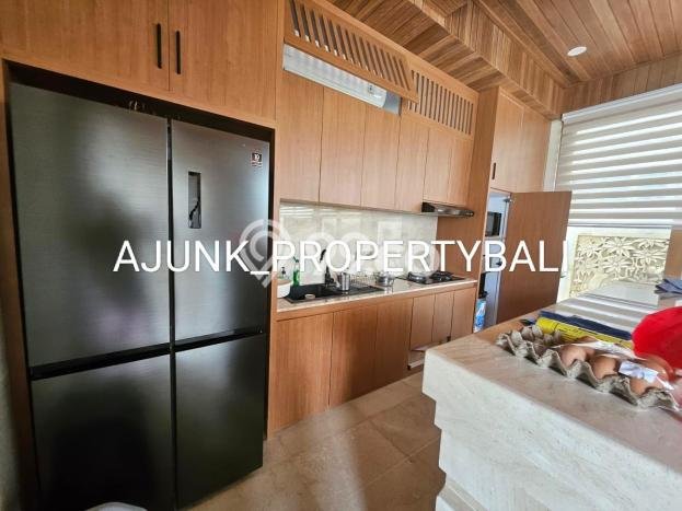 Ready to Use! Luxury House LT 250m2 Desain Modern di Ungasan Ready to Use! Luxury House LT 250m2 Desain Modern di Ungasan