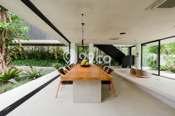 Jual Rumah Mewah Elegan Dengan View Eksklusif di Pererenan, Badung Jual Rumah Mewah Elegan Dengan View Eksklusif di Pererenan, Badung