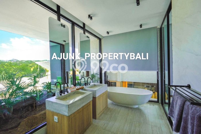 Hunian Elit LB 700m2 Siap Huni Desain Elegan di Pecatu, Badung Hunian Elit LB 700m2 Siap Huni Desain Elegan di Pecatu, Badung