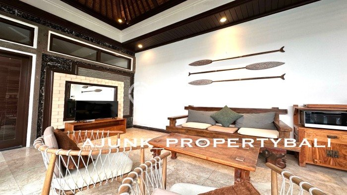 Rumah Luxury Modern Siap Huni di Kerobokan Badung Rumah Luxury Modern Siap Huni di Kerobokan Badung