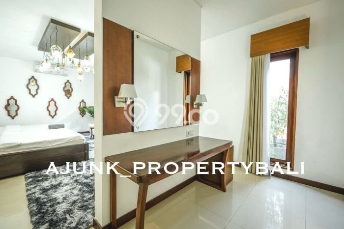 Jual Rumah Luas Elegan Dengan View Cantik di Umalas, Badung Jual Rumah Luas Elegan Dengan View Cantik di Umalas, Badung