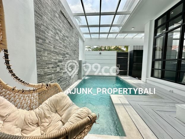 For Sale! Luxury House LT 150m2 Desain Modern di Seminyak For Sale! Luxury House LT 150m2 Desain Modern di Seminyak