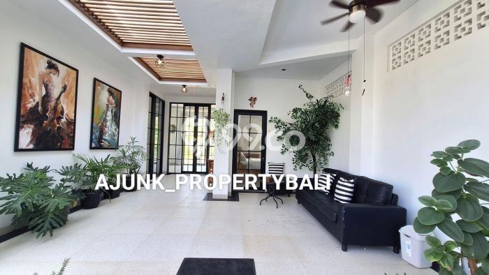 Ready to Use! Luxury House LT 595m2 Desain Modern di Nusa Dua Ready to Use! Luxury House LT 595m2 Desain Modern di Nusa Dua