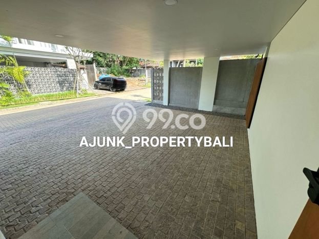 Jual Rumah Mewah Elegan Dengan View Cantik di Jimbaran, Badung Jual Rumah Mewah Elegan Dengan View Cantik di Jimbaran, Badung