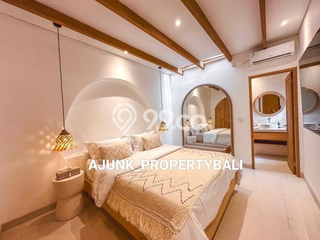 Hunian Mewah LB 200m2 Siap Pakai Desain Elegan di Ungasan, Badung Hunian Mewah LB 200m2 Siap Pakai Desain Elegan di Ungasan, Badung