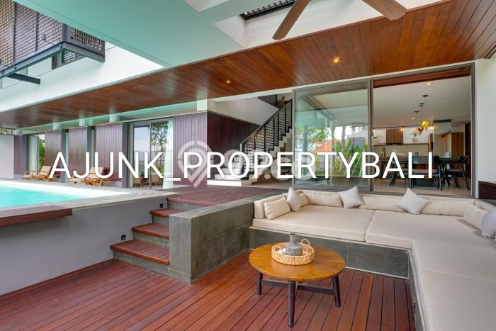 For Sale! Premium House LT 343m2 Desain Modern di Canggu For Sale! Premium House LT 343m2 Desain Modern di Canggu