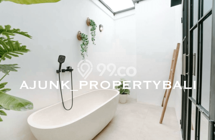 Vila di , Luas 300m2m², Lokasi Strategis Vila di , Luas 300m2m², Lokasi Strategis