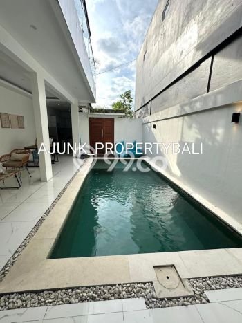 Rumah Luxury Modern Tanpa Renovasi di Kerobokan Badung Rumah Luxury Modern Tanpa Renovasi di Kerobokan Badung