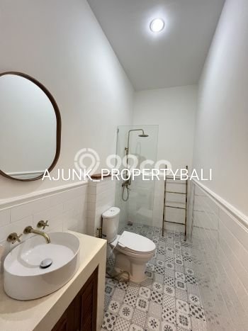 Hunian Elit LB 174m2 Siap Huni Desain Elegan di Ungasan, Badung Hunian Elit LB 174m2 Siap Huni Desain Elegan di Ungasan, Badung