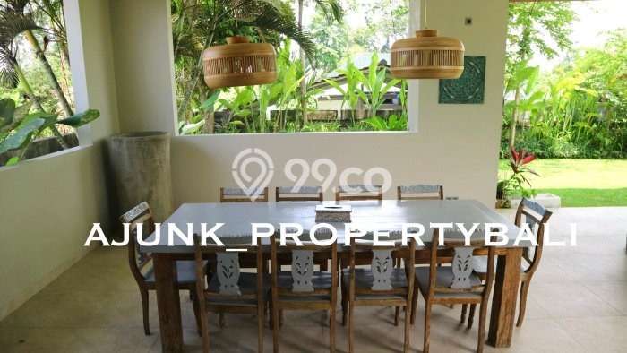 Ready to Use! Luxury House LT 680m2 Desain Modern di Pererenan Ready to Use! Luxury House LT 680m2 Desain Modern di Pererenan