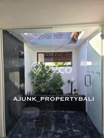 Vila di , Luas 750m2m², Lokasi Strategis Vila di , Luas 750m2m², Lokasi Strategis