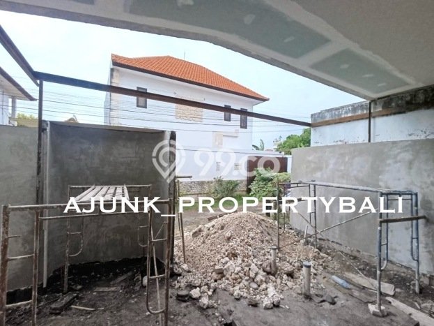HARGA MENARIK! Vila di , Dimensi 200m2m², Area Strategis dengan jalan bagus HARGA MENARIK! Vila di , Dimensi 200m2m², Area Strategis dengan jalan bagus