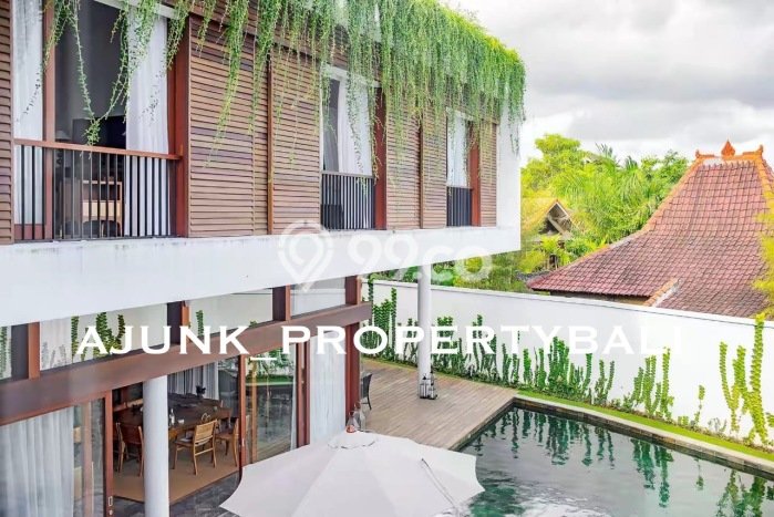 Rumah Elit LB 500m2 Siap Huni Desain Elegan di Canggu, Badung Rumah Elit LB 500m2 Siap Huni Desain Elegan di Canggu, Badung
