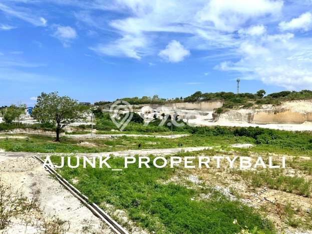 Tanah Dijual Area Strategis di Ungasan Badung 307m2 Tanah Dijual Area Strategis di Ungasan Badung 307m2
