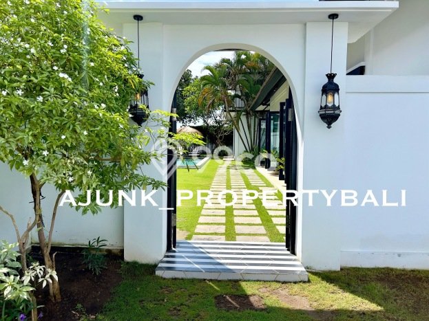 Vila Premium Kawasan , Luas 1000m2m², Akses Badung, Badung Vila Premium Kawasan , Luas 1000m2m², Akses Badung, Badung