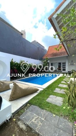 Vila Strategis di , Dimensi 300m2m², Posisi Strategis dengan akses mudah Vila Strategis di , Dimensi 300m2m², Posisi Strategis dengan akses mudah